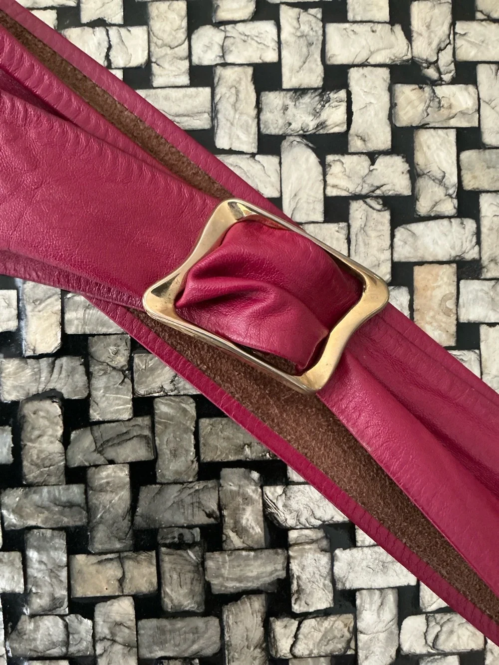 VINTAGE 80s 90s Fuchsia Leather Wrap Belt